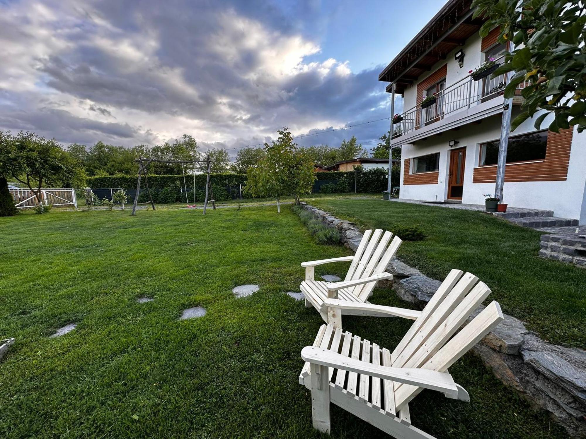 Wanderlust Cottage Avrig Eksteriør billede